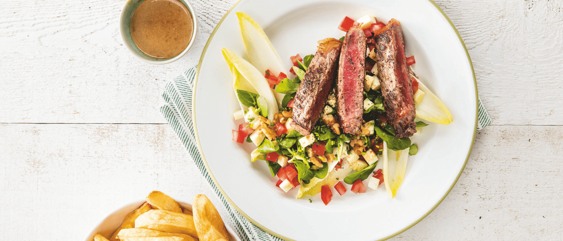 Contre-filet, salade d’automne et frites maison